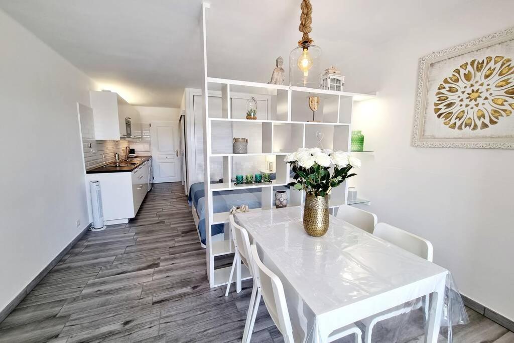 Apartamento Lina 25 Playa Roca Costa Teguise Extérieur photo
